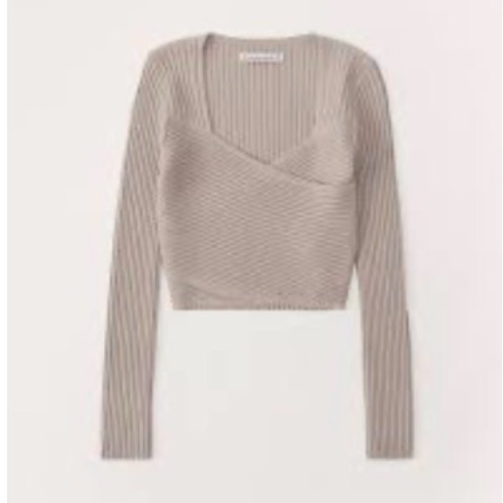 Abercrombie and Fitch NWT Luxeloft Wrapped Crop Sweater Size Small Tan Taupe